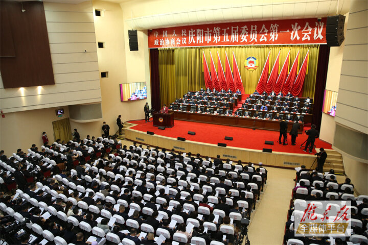 【市兩會視頻海報】五年來，政協(xié)工作提質(zhì)增效，為慶陽高質(zhì)量發(fā)展作出了積極貢獻(xiàn)