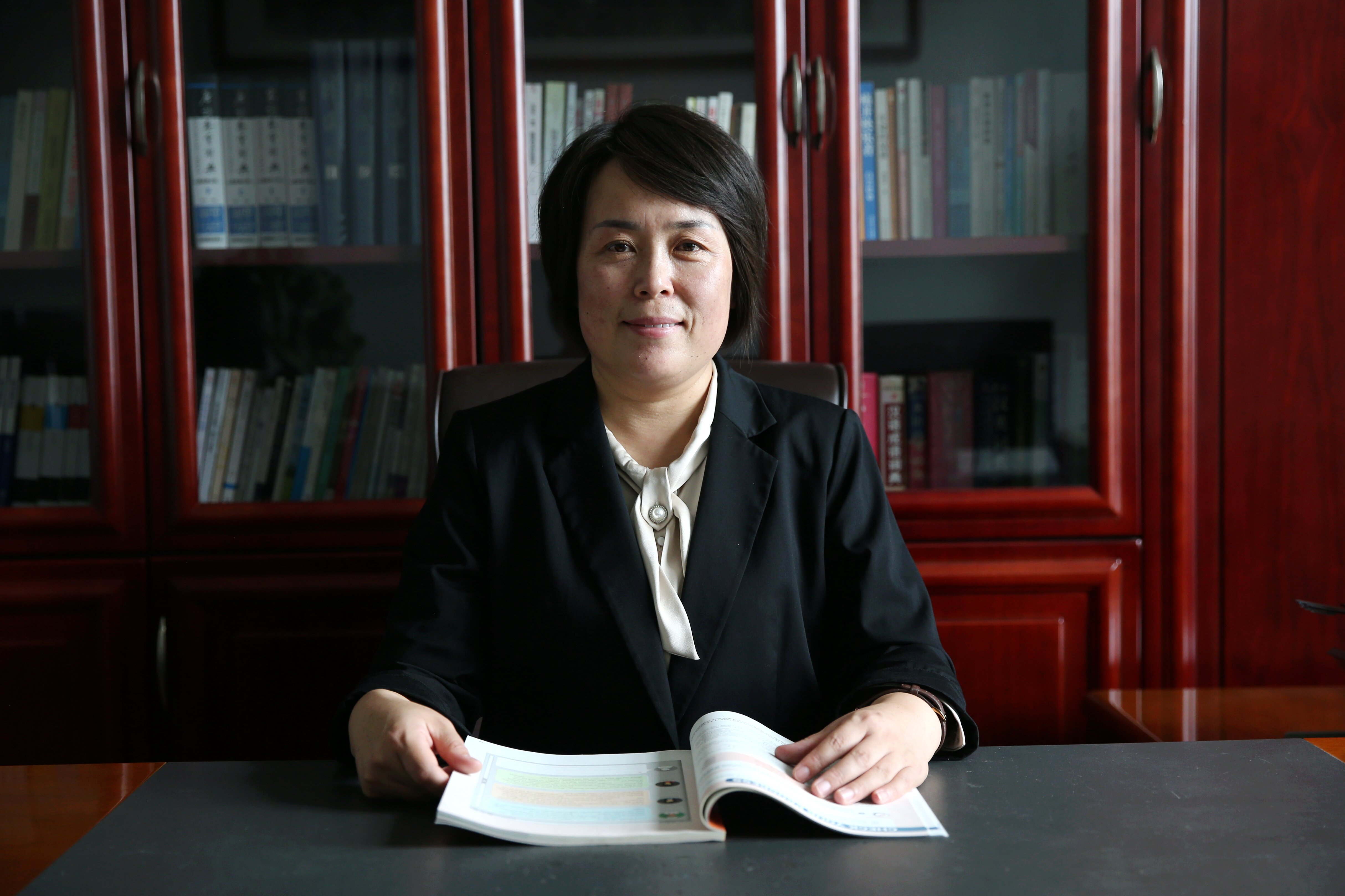 打造“卓越課程體系” 推動學校卓越發(fā)展——訪慶陽一中黨委書記、校長宮亞妮